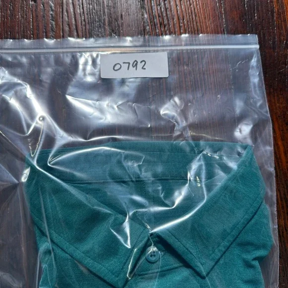 Lululemon Polo Shirt Mens Medium Teal Blue Performance Stretch Evolution *READ* - Picture 8 of 8